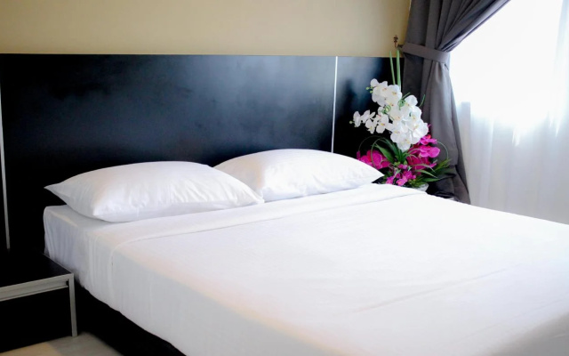 We Hotel