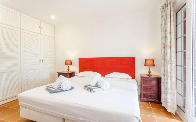 Villa Aster (AL) in Herdade da Aroeira