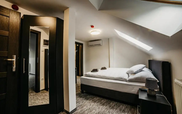 Cédrus Club Hotel