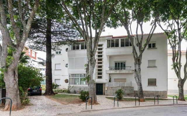 FLH Cascais Apartment with Terrace