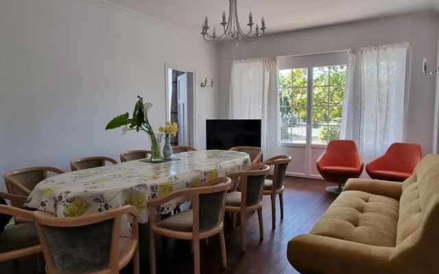 Maison Jullouville, 8 pièces, 11 Personnes - FR-1-361-61