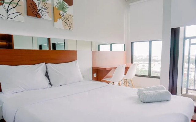 Luxury And Modern Studio At Transpark Bintaro Apartment