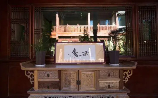 Junbo Lishui'an Courtyard (Lijiang Ancient City Branch)