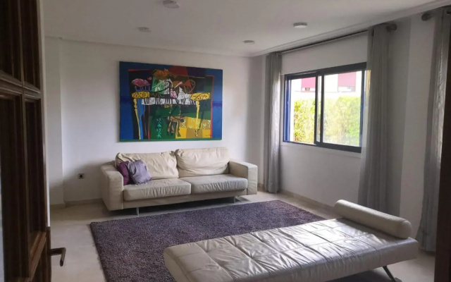 Duplex with sea views, garden and terrace