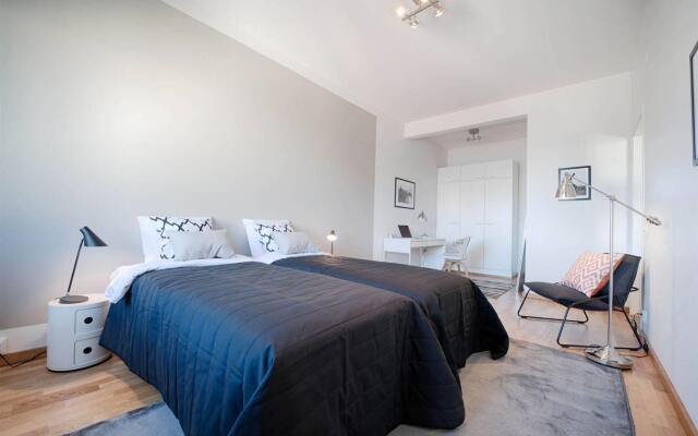 Отель Forenom Serviced Apartments Helsinki Albertinkatu Финляндия, Хельсинки - отзывы, цены и фото номеров - забронировать отель Forenom Serviced Apartments Helsinki Albertinkatu онлайн комната для гостей