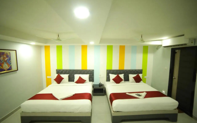 Hotel Blue Moon