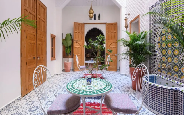 Dar Al Jeld Guesthouse