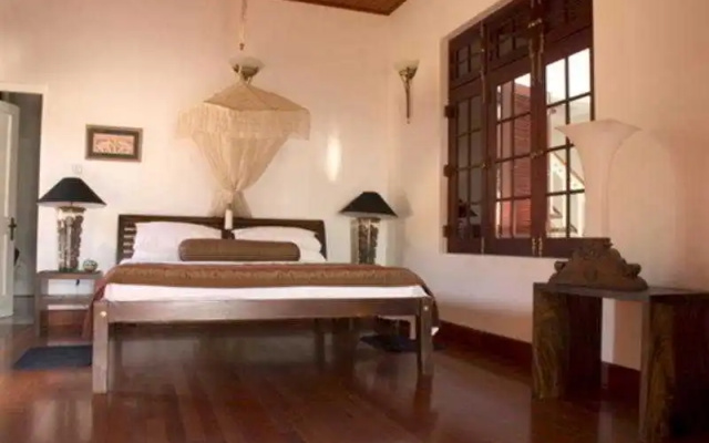 Mount Lavinia House