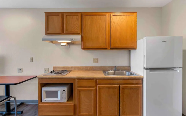 Studio 6 Extended Stay Birmingham Pelham AL