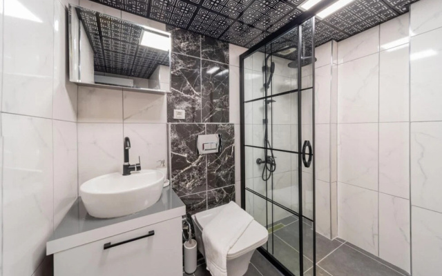Refreshing Flat Close to Kaleici in Muratpasa