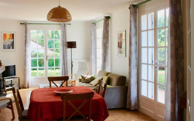 Gîte Yvoy-le-Marron, 3 pièces, 4 personnes - FR-1-491-117