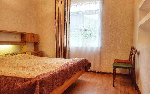 Guledanebi Guest House