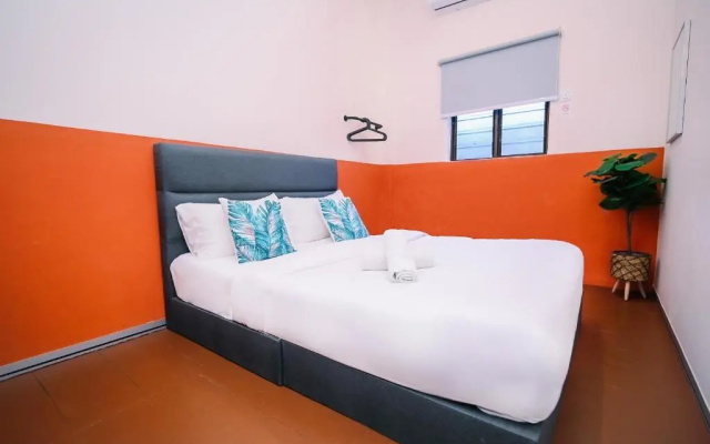 Swing  Pillows  Muntri