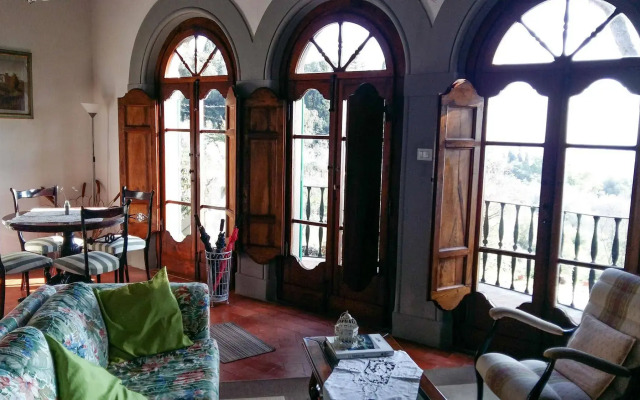 Villa Colle Olivi