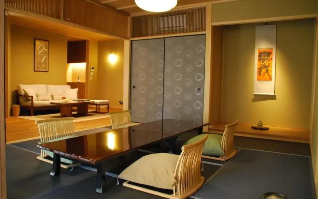 Gion Ryugin