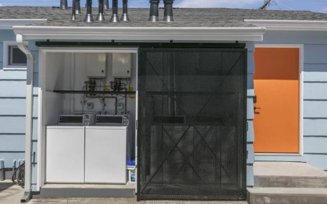 New 2bed1bath near SFO/train (#C)