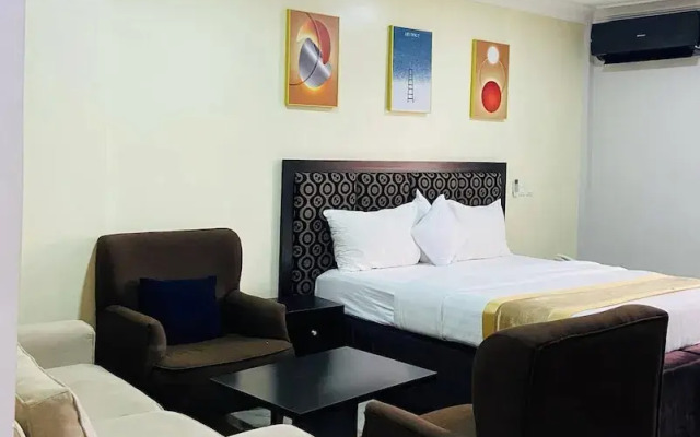 Sienna Suites