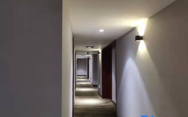 Youjian Hotel