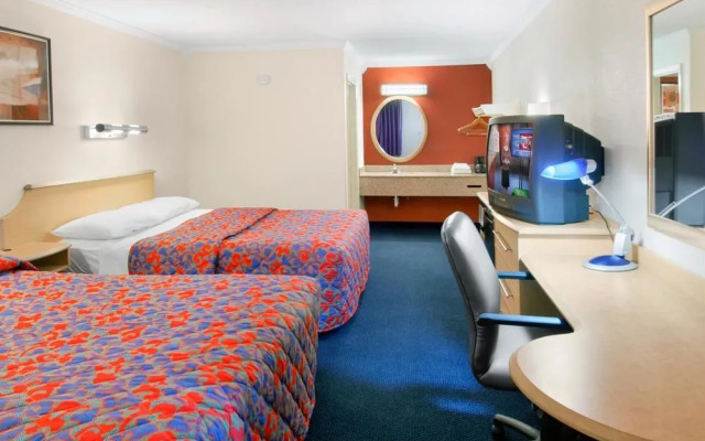 Motel 6 Gatlinburg Smoky Mountains
