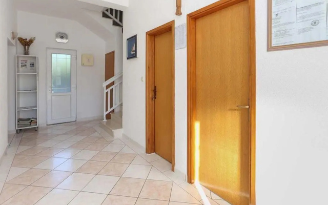 Apartment 3a, First Floor