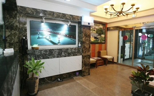Andong Hotel