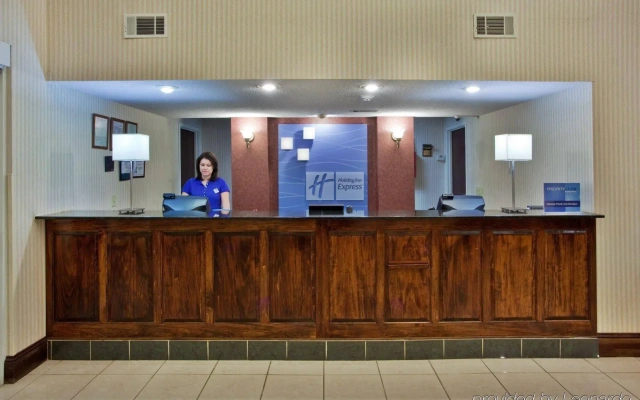 La Quinta Inn & Suites by Wyndham Milledgeville