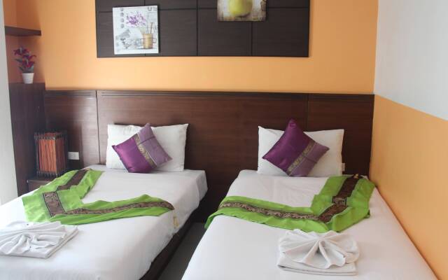 Green Harbor Patong Hotel Патонг вид на фасад