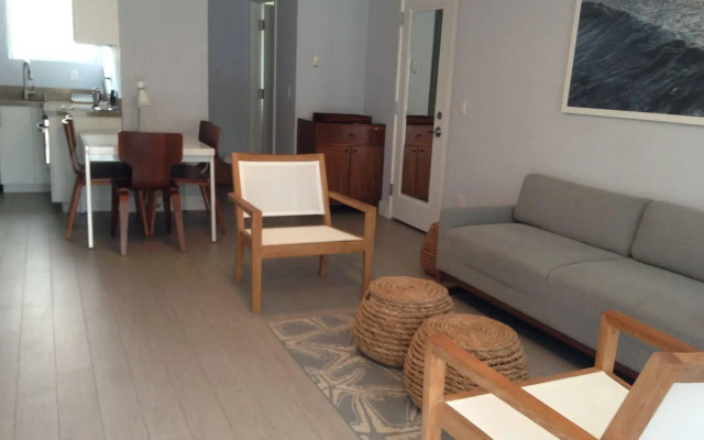 Tides Inn Hotel