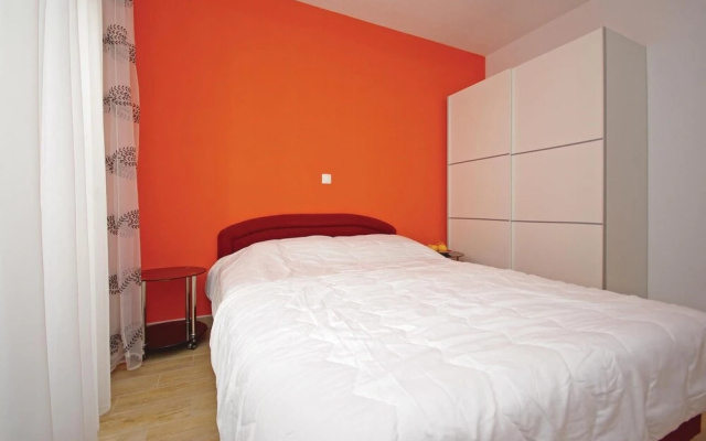 Beautiful Home in Makarska With Wifi and 1 Bedrooms