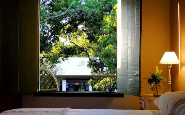 La Carlita . Casa de Huéspedes