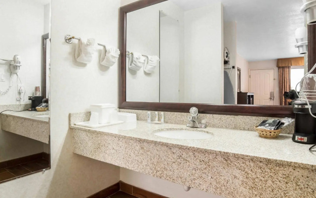 Quality Inn Saint George South Bluff