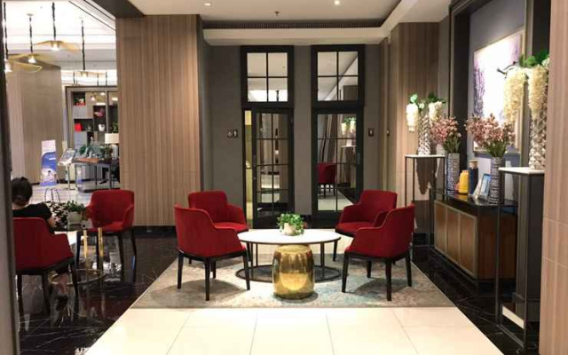 Luxury Anderson 2 Bedroom by Miracle