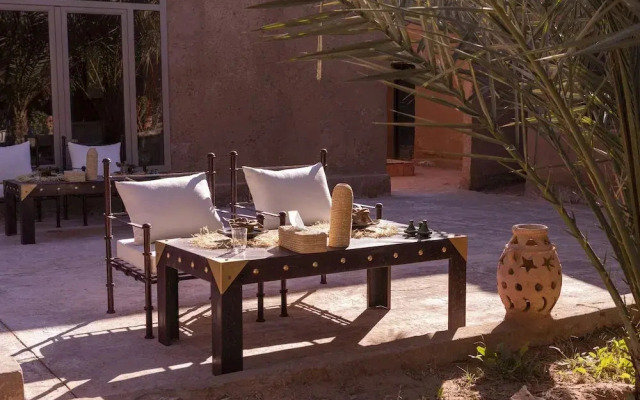 Kasbah Sahara Services-Guest House