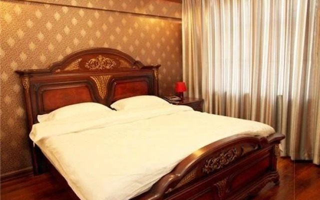 Yixuan Culture Theme Hotel