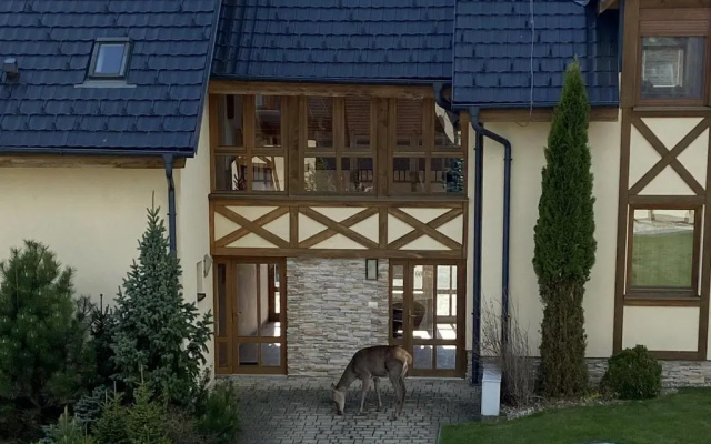 Apartment Highland