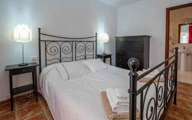 Villa Rosa in Callao Salvaje