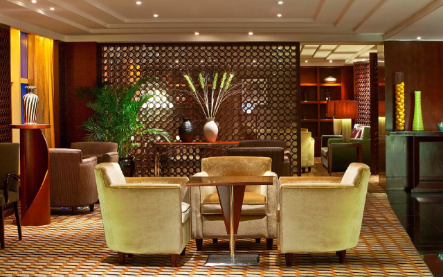 Sheraton Dongguan Hotel-free shuttle to Canton Fair for in-house guests