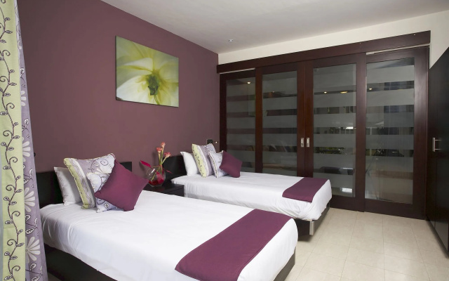 Grand Bay Suites