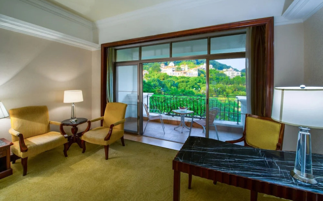 Phoenix City Hotel