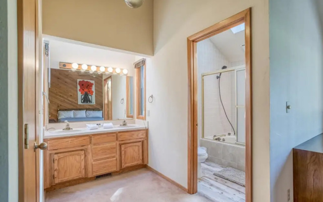 Red Cedar Lane 18