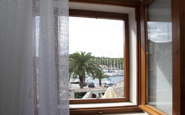 Apartment Marija-15m from the sea