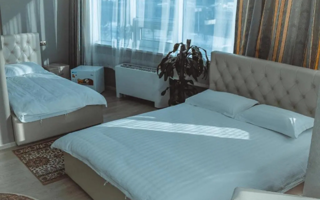 Royal M Hotel