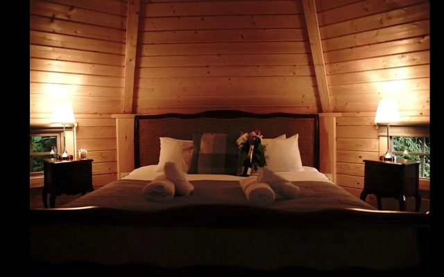 Aos Si Lodges