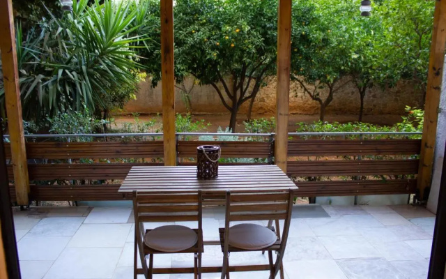 Cozy Studio in Central Glyfada - Sleeps 3