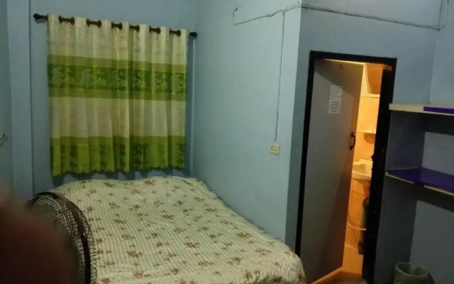 Adchara Mansion - Hostel