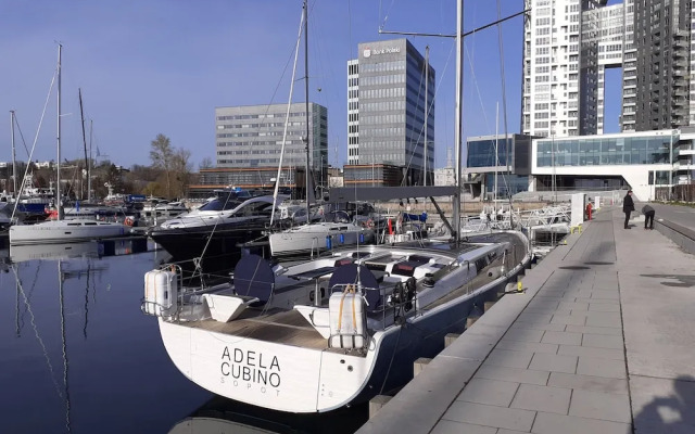 IRS ROYAL APARTMENTS- IRS Yacht Park
