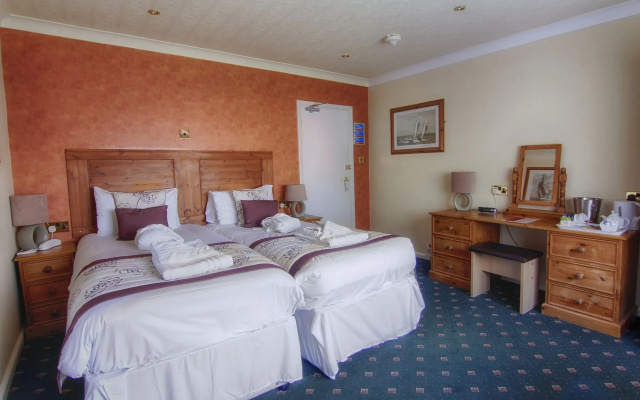 Melville Hall Hotel And Utopia Spa