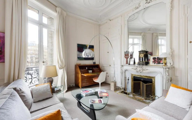 Haussmann 168