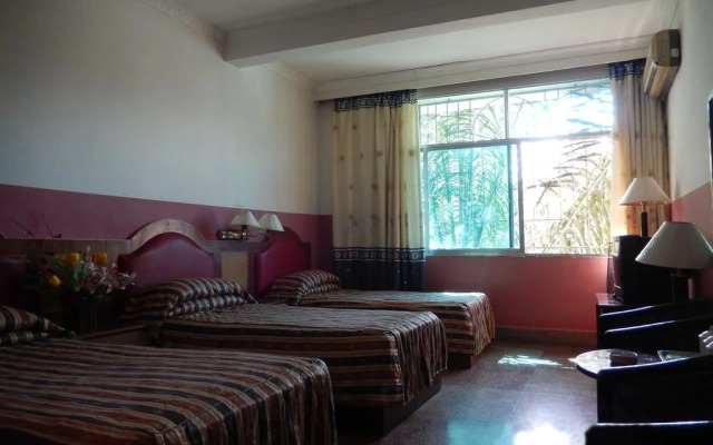 Xishuangbanna Jingyong Hotel