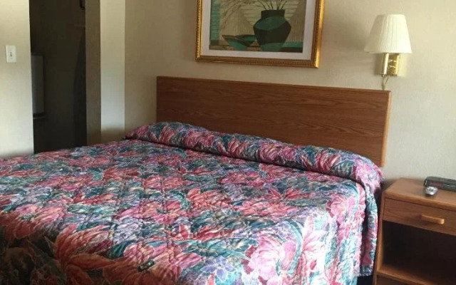 West Motel